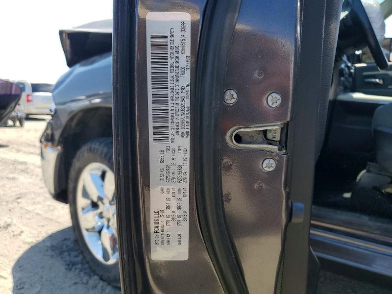 2018 RAM 1500 SLT 12