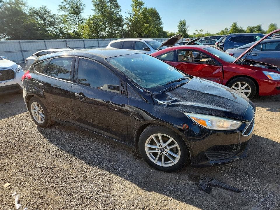 2017 FORD FOCUS SE 4