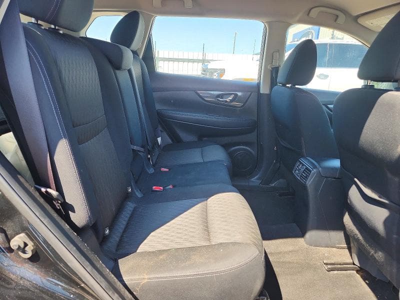 2017 NISSAN ROGUE S 11