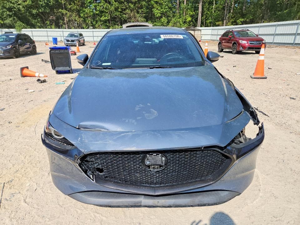 2021 MAZDA 3 PREMIUM 5