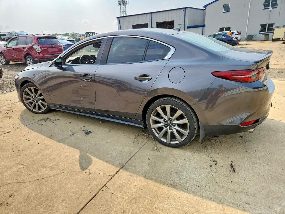 2020 MAZDA 3 PREMIUM 2