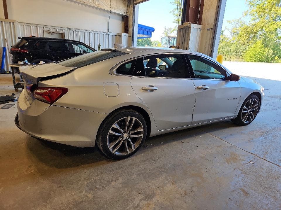 2022 CHEVROLET MALIBU LT 3