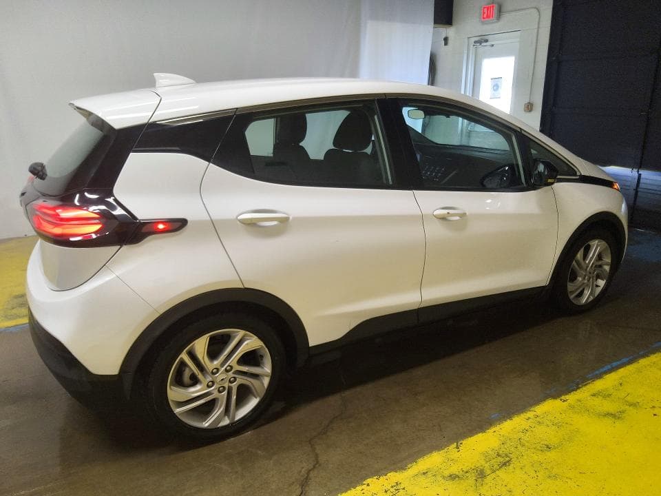 2023 CHEVROLET BOLT EV 1LT 3