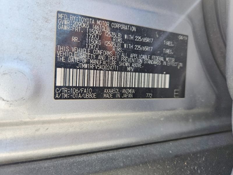 2019 TOYOTA RAV4 XLE 13