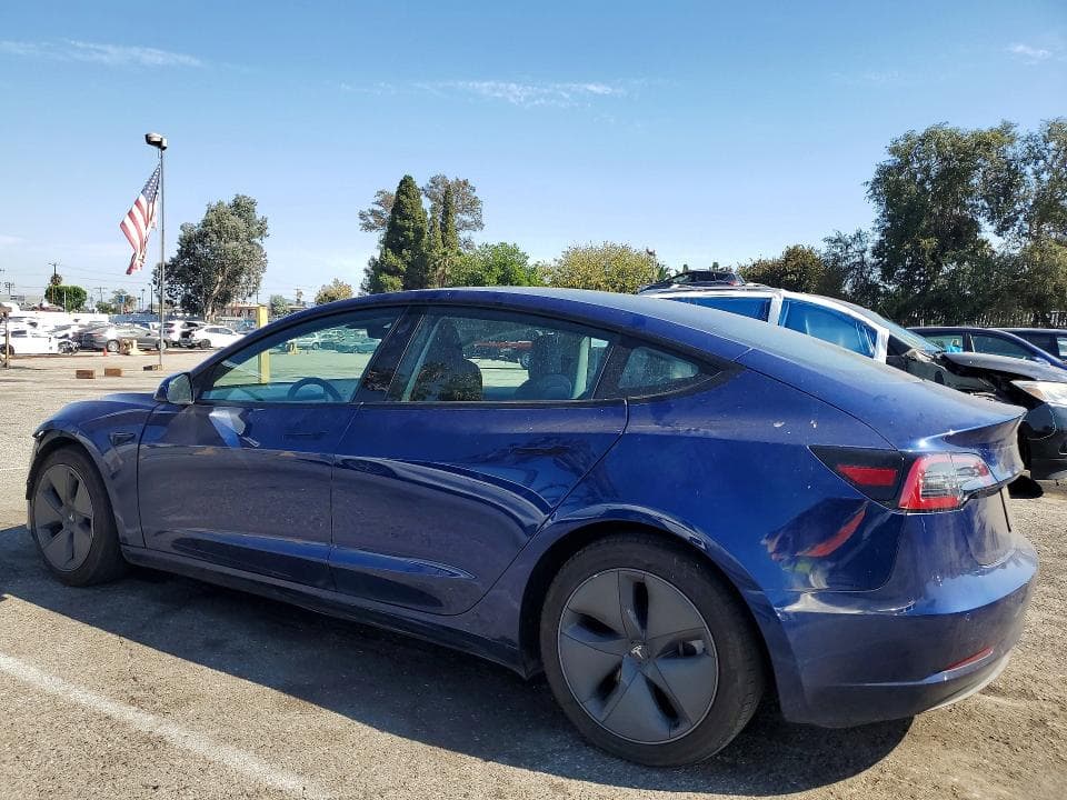 2022 TESLA MODEL 3 2