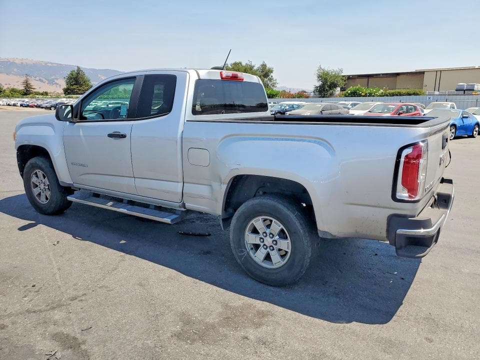 2017 GMC CANYON 2