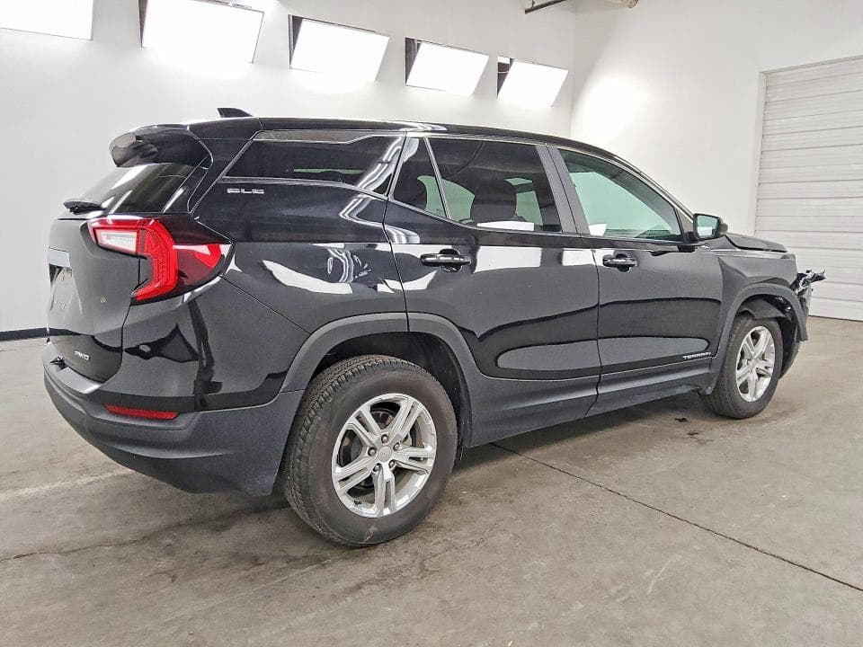 2022 GMC TERRAIN SLE 3