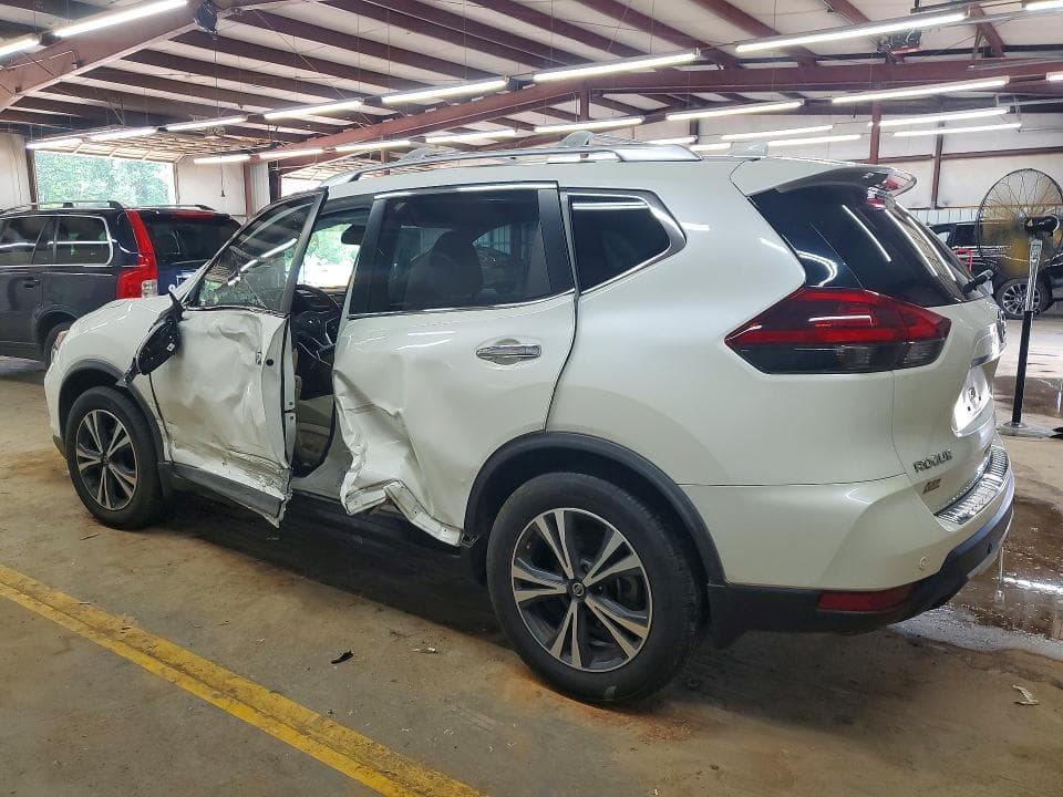 2020 NISSAN ROGUE SV 2