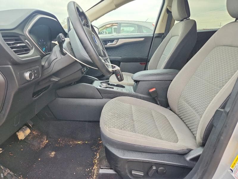 2020 FORD ESCAPE SE 7