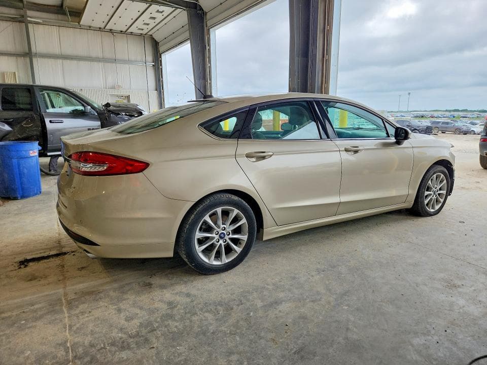 2017 FORD FUSION SE 3