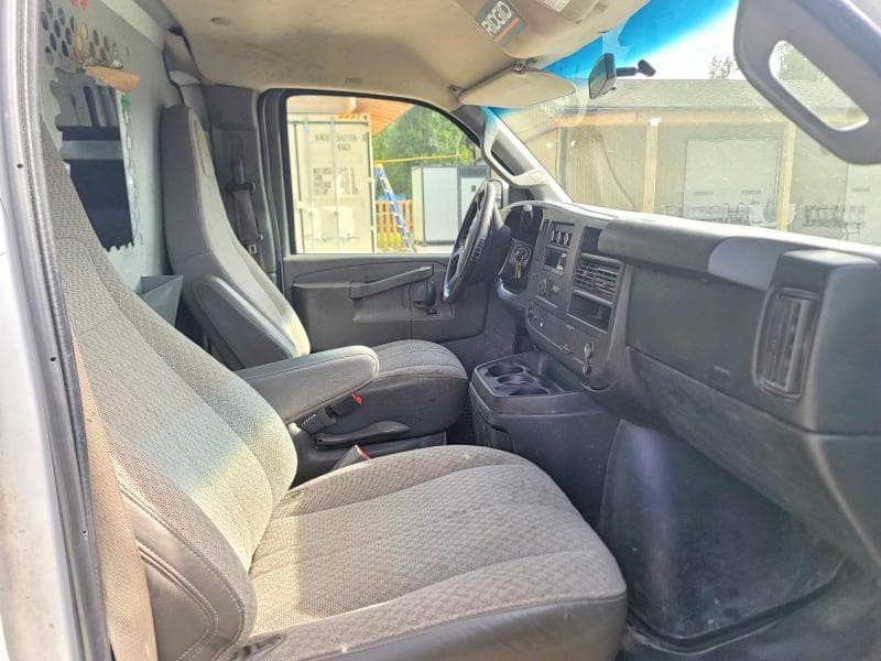 2017 GMC SAVANA G2500 5