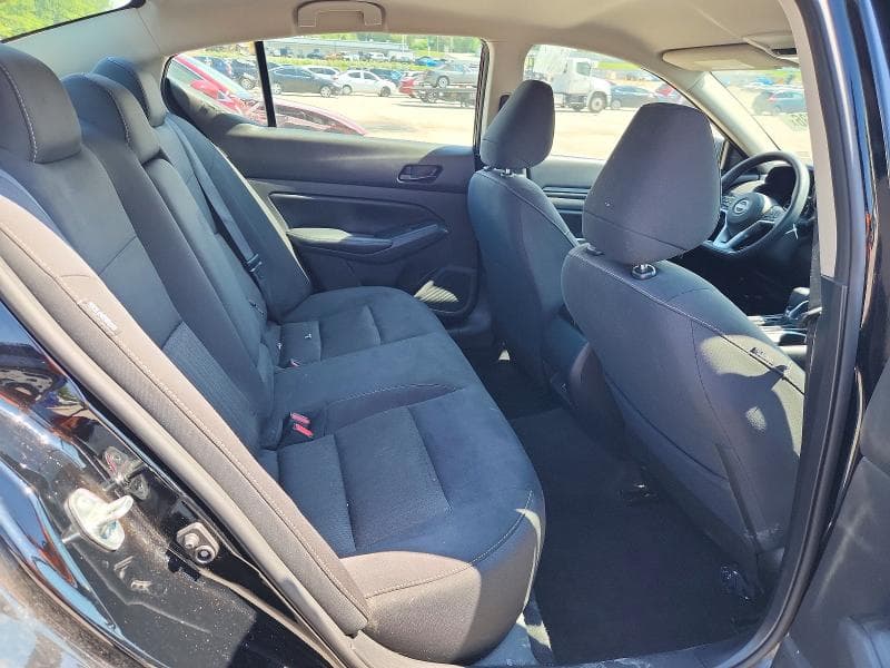 2024 NISSAN ALTIMA SV 10