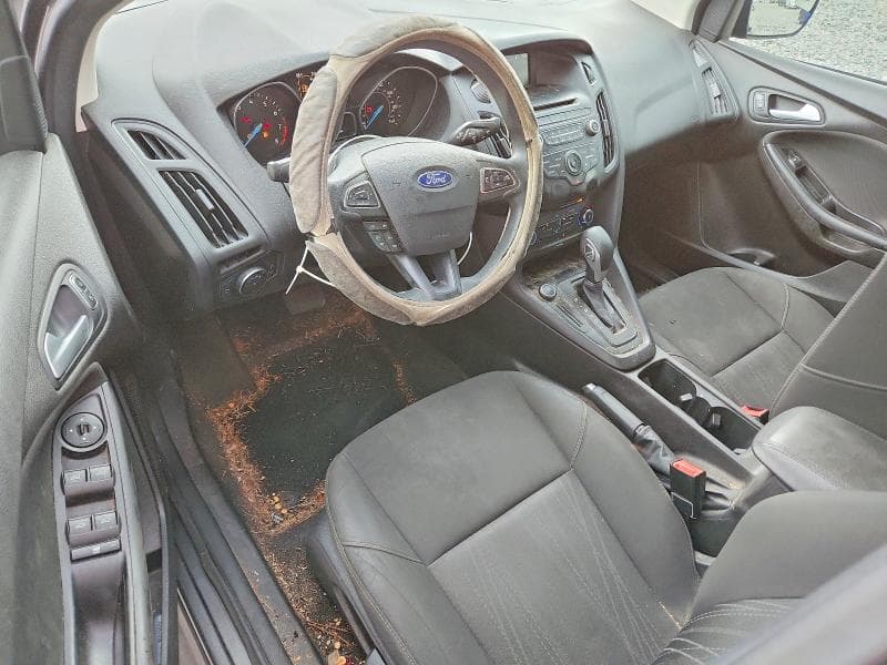 2017 FORD FOCUS SE 8