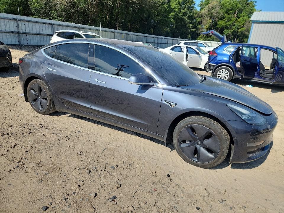 2019 TESLA MODEL 3 4
