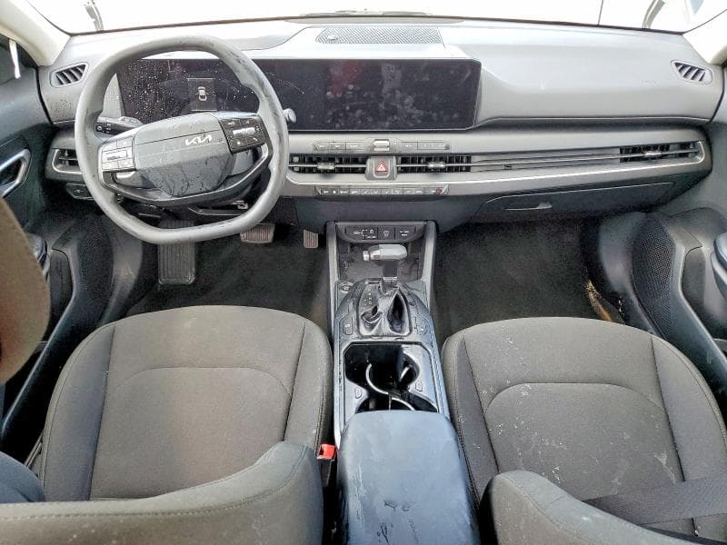 2026 KIA K4 LX 8