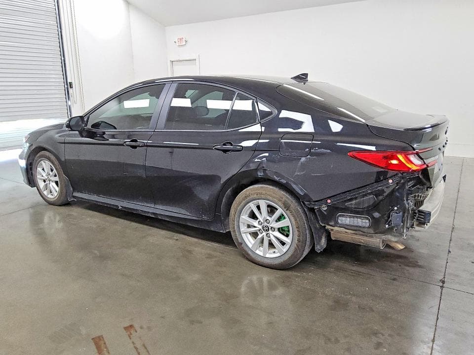 2026 TOYOTA CAMRY LE 2