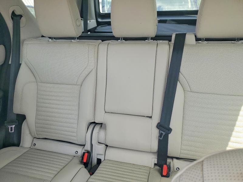 2021 LAND ROVER DISCOVERY S 10