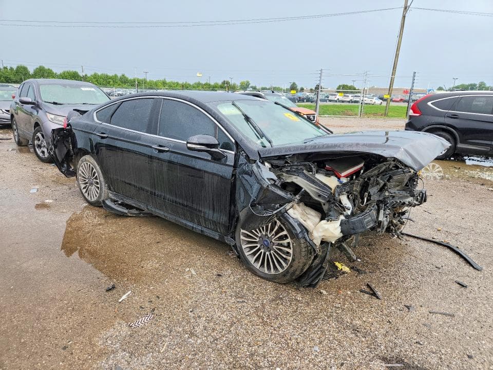 2017 FORD FUSION SE 4