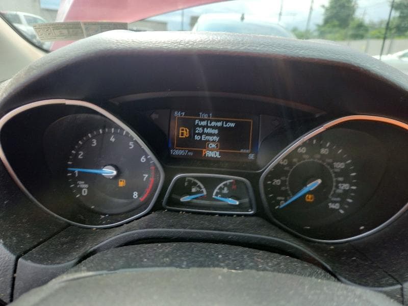 2017 FORD FOCUS SE 9
