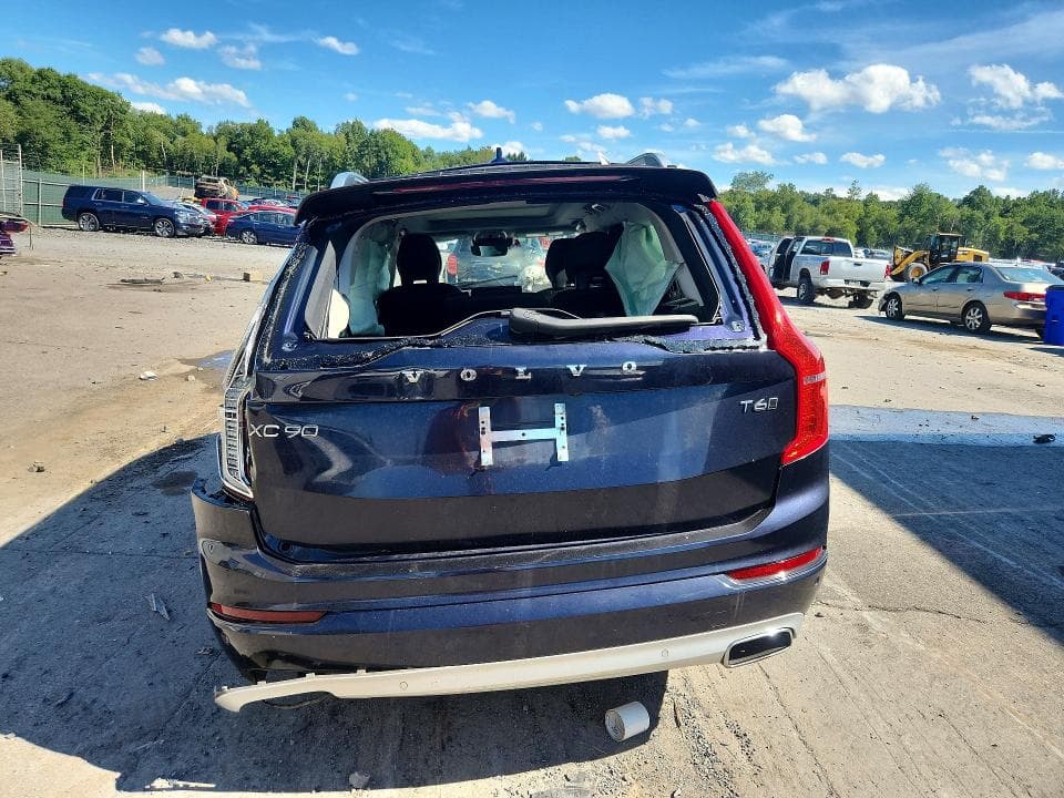 2019 VOLVO XC90 T6 MOMENTUM 6
