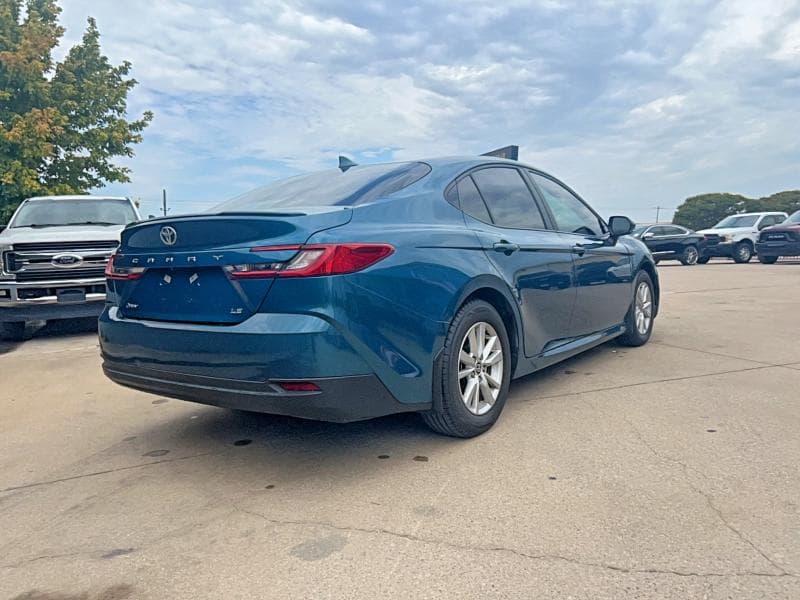 2025 TOYOTA CAMRY LE 4