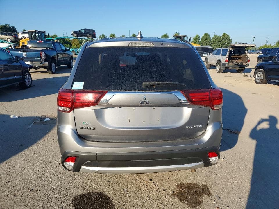 2018 MITSUBISHI OUTLANDER ES 6