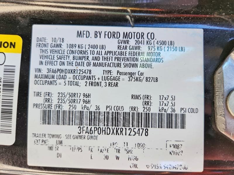 2019 FORD FUSION SE 12