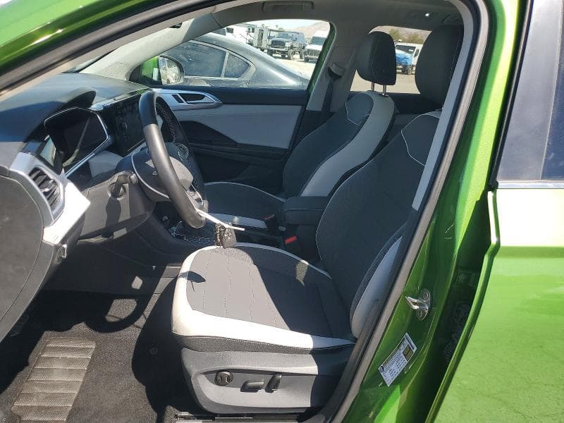 2025 VOLKSWAGEN TAOS SE 7