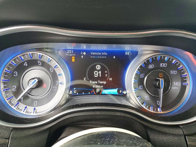 2018 CHRYSLER 300 TOURING 9