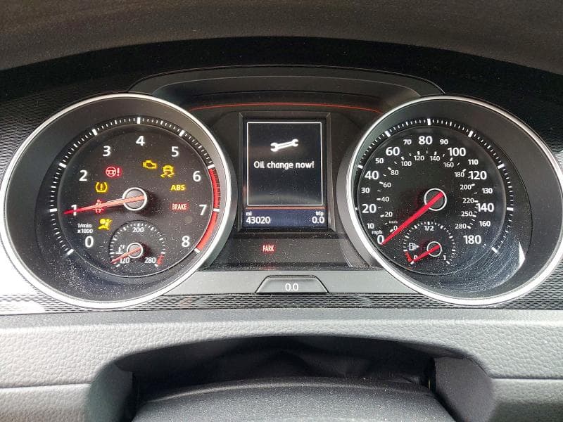2017 VOLKSWAGEN GTI S 9