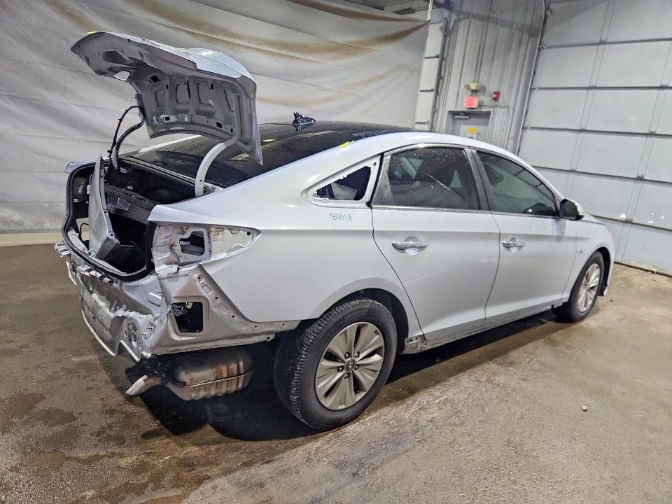 2018 HYUNDAI SONATA HYBRID LIMITED 3