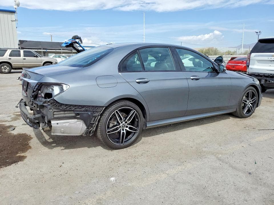2019 MERCEDES-BENZ E 300 3