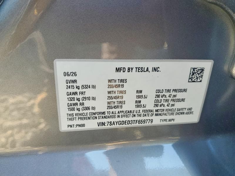 2026 TESLA MODEL Y 12