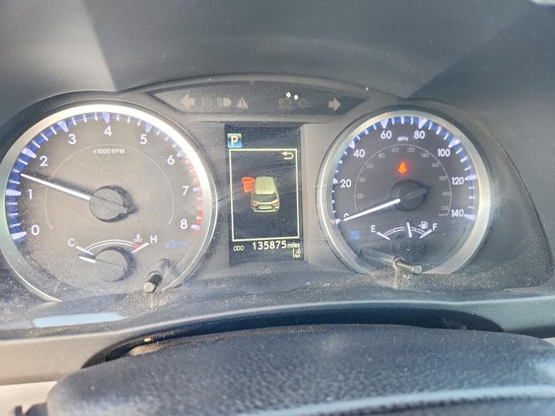 2019 TOYOTA HIGHLANDER LE 9