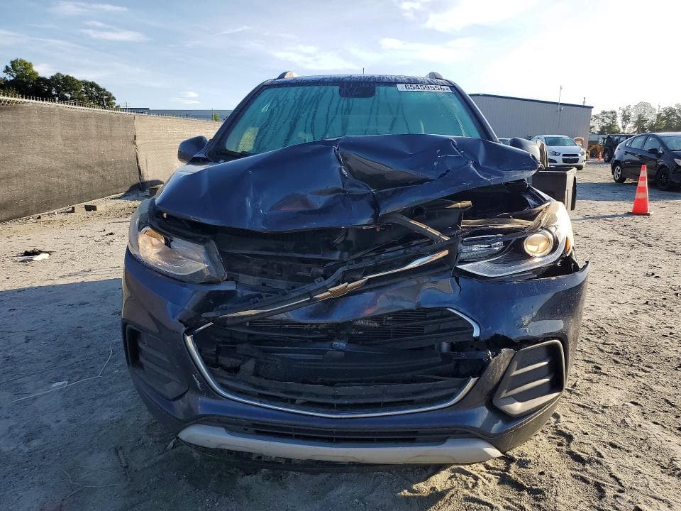 2018 CHEVROLET TRAX 1LT 5