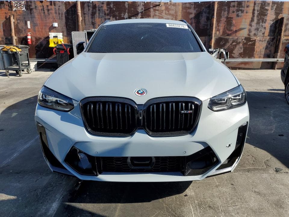 2022 BMW X4 M 5