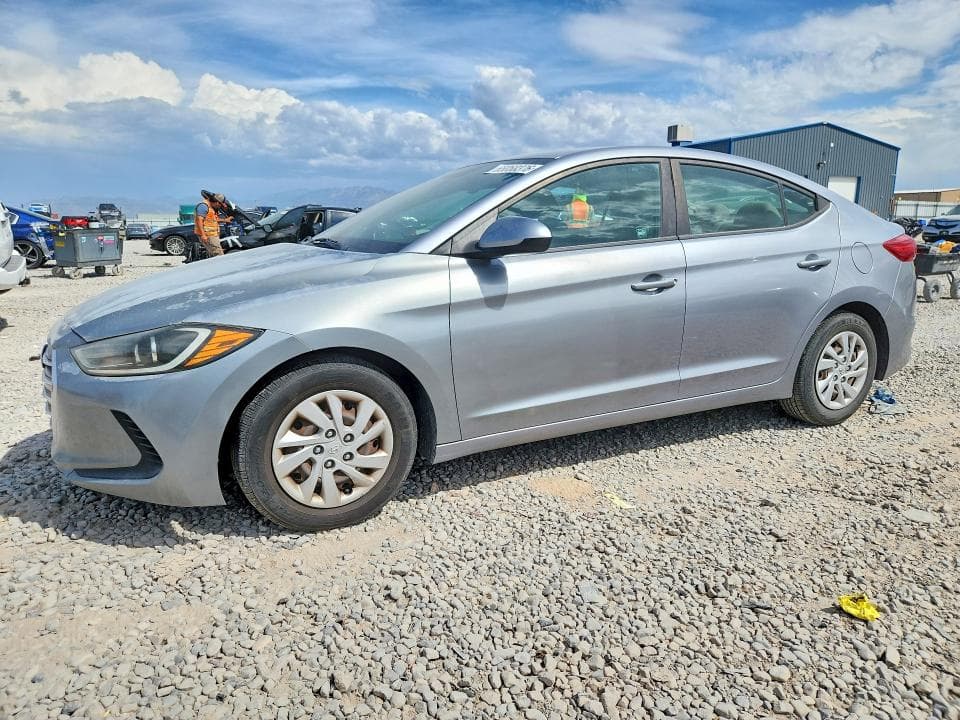 2017 HYUNDAI ELANTRA SE - 1