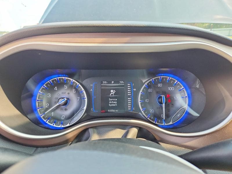 2023 CHRYSLER VOYAGER LX 9