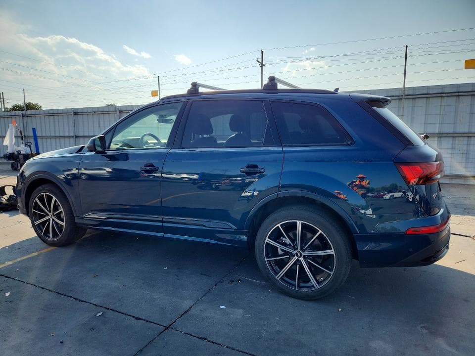 2022 AUDI Q7 PREMIUM PLUS 2