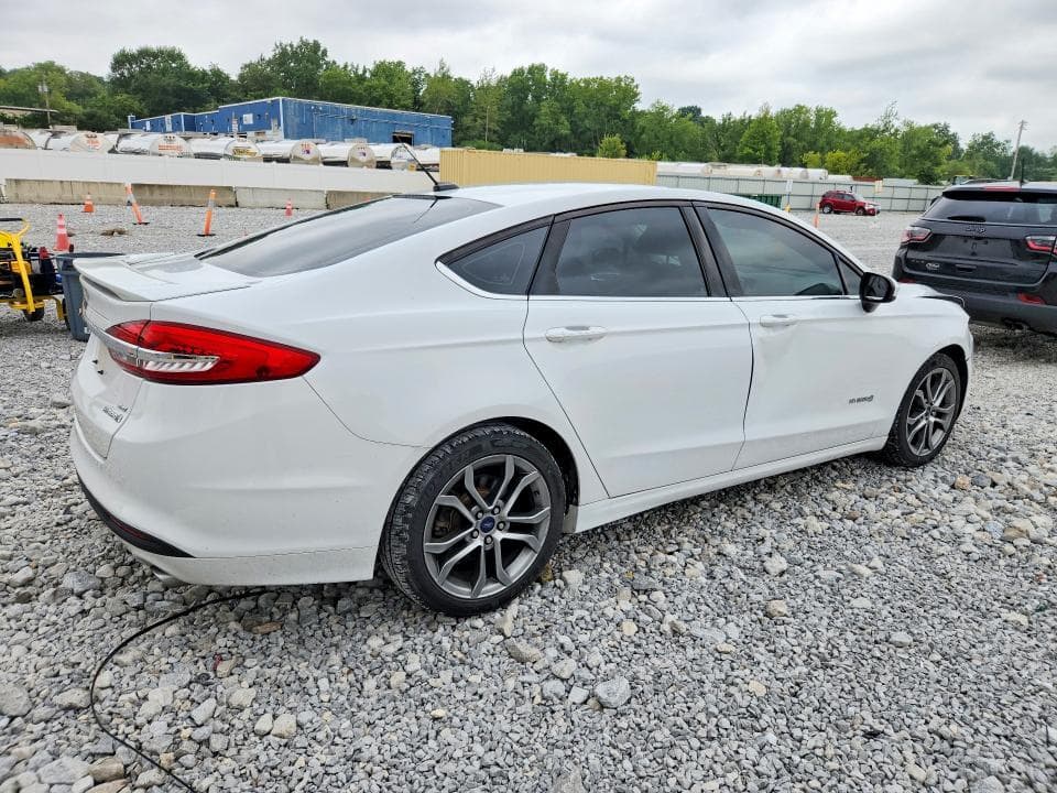 2017 FORD FUSION SE HYBRID 3