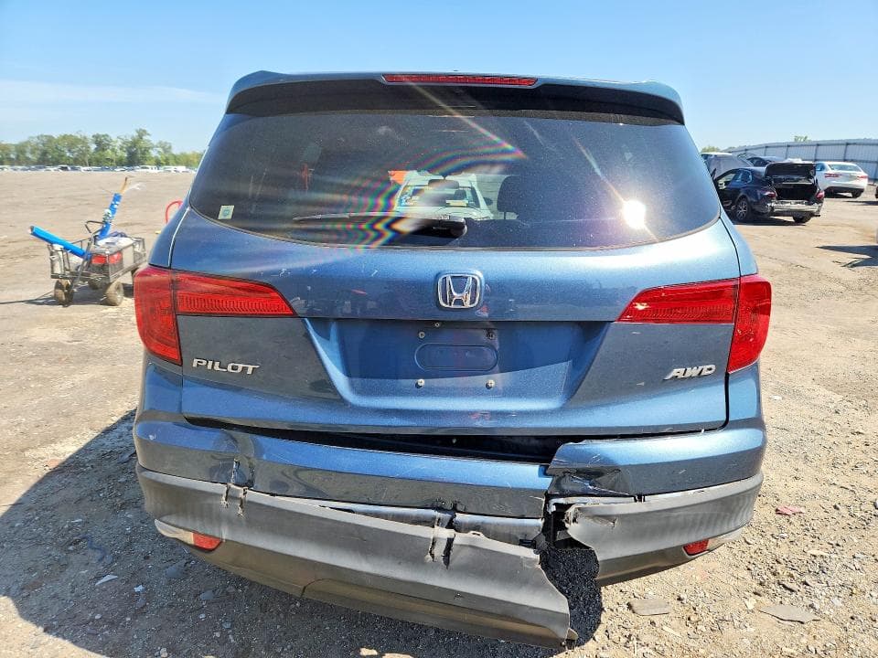 2018 HONDA PILOT EX 6