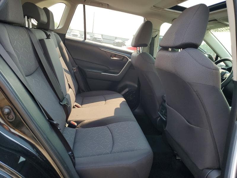 2023 TOYOTA RAV4 XLE 11