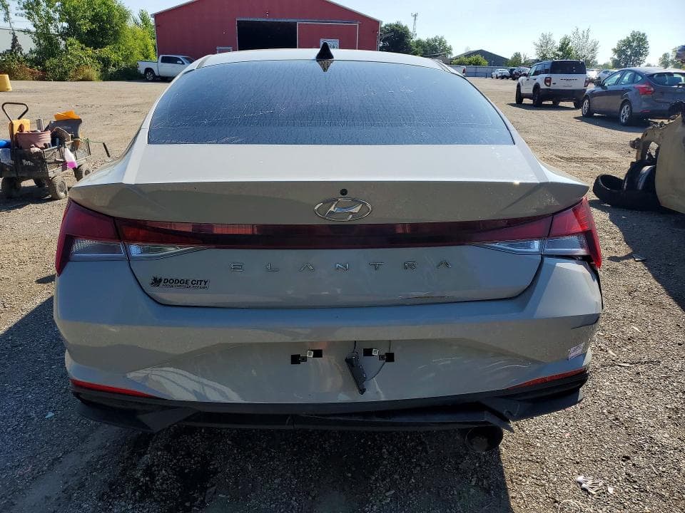 2022 HYUNDAI ELANTRA SEL 6