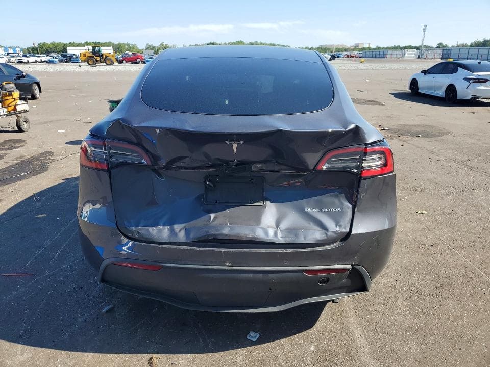 2021 TESLA MODEL Y 6