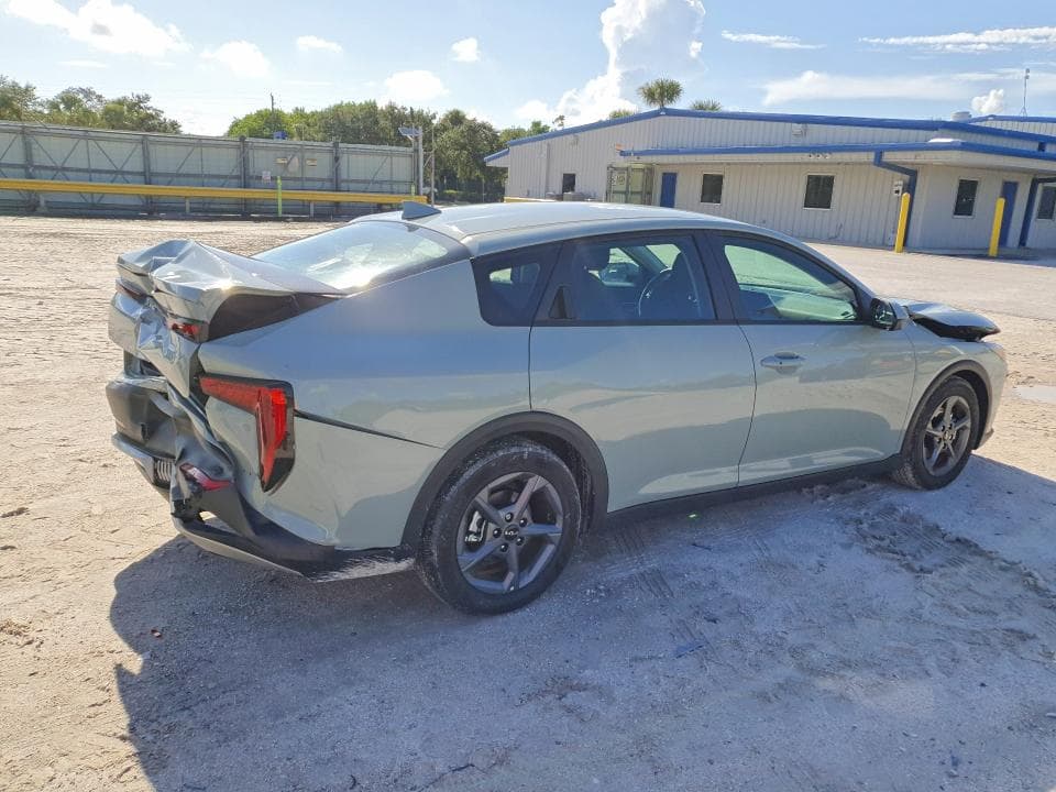 2026 KIA K4 LXS 3