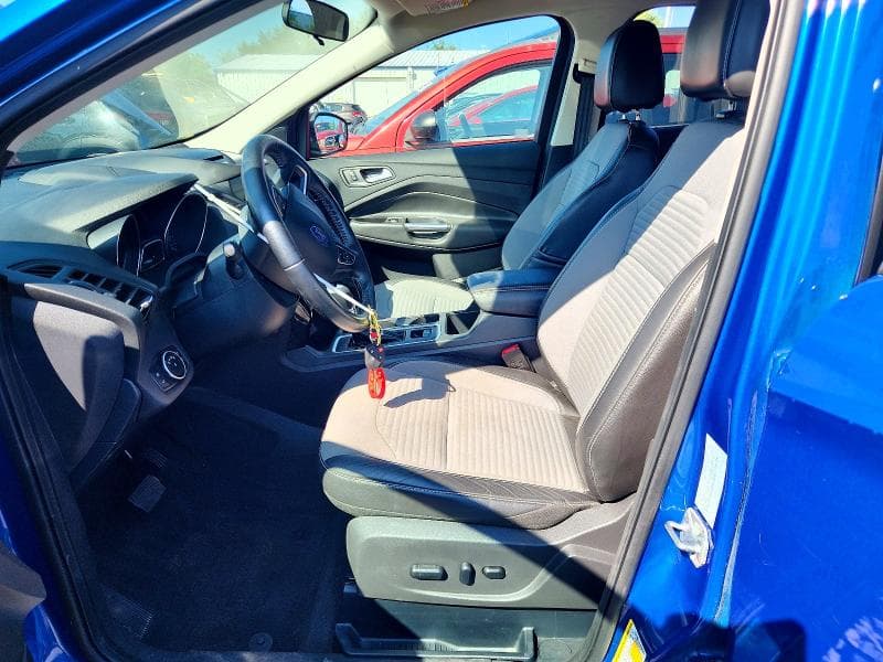 2017 FORD ESCAPE SE 7