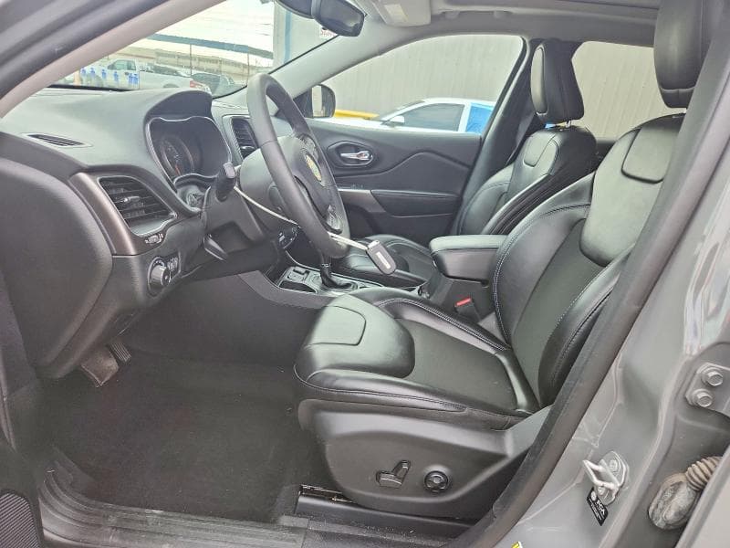 2021 JEEP CHEROKEE LATITUDE PLUS 7