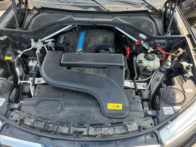 2018 BMW X5 XDR40E 12