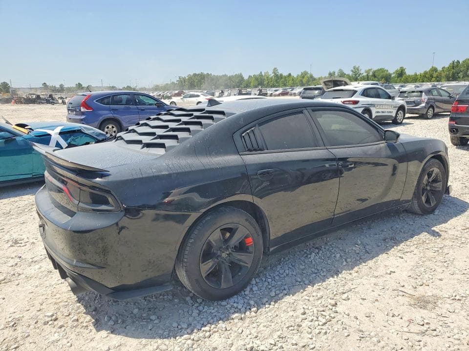 2017 DODGE CHARGER SE 3