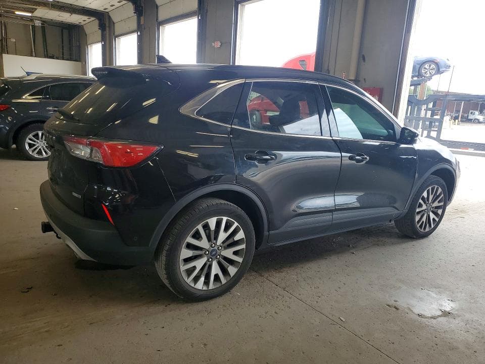 2020 FORD ESCAPE TITANIUM 3